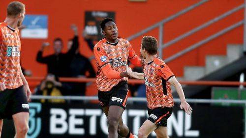 荷甲情报:埃蒙主力中卫停赛,福伦丹主力射手遭遇进球荒_本赛季_对阵