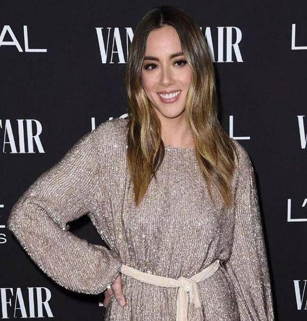 这位中美混血的女星,是美剧中发展最快的华裔明星,已经到准一线的地位