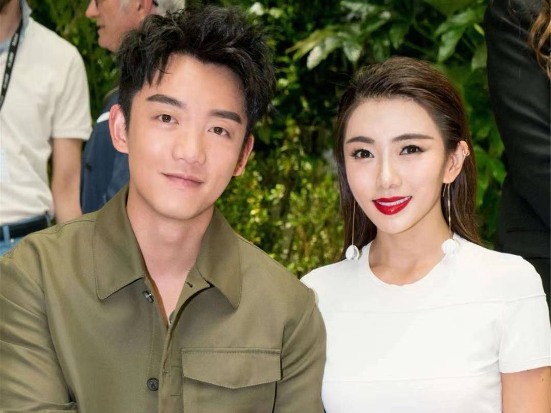 再过几天的时间,程晓玥将会迎来自己32岁的生日,自己