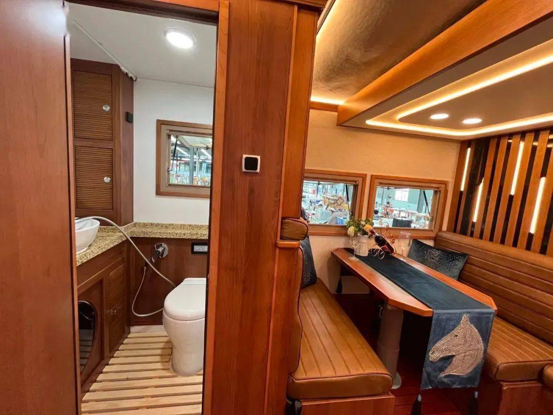 化繁为简 大气格局 巨威一汽解放·雪鹰越野房车_搜狐汽车_搜狐网