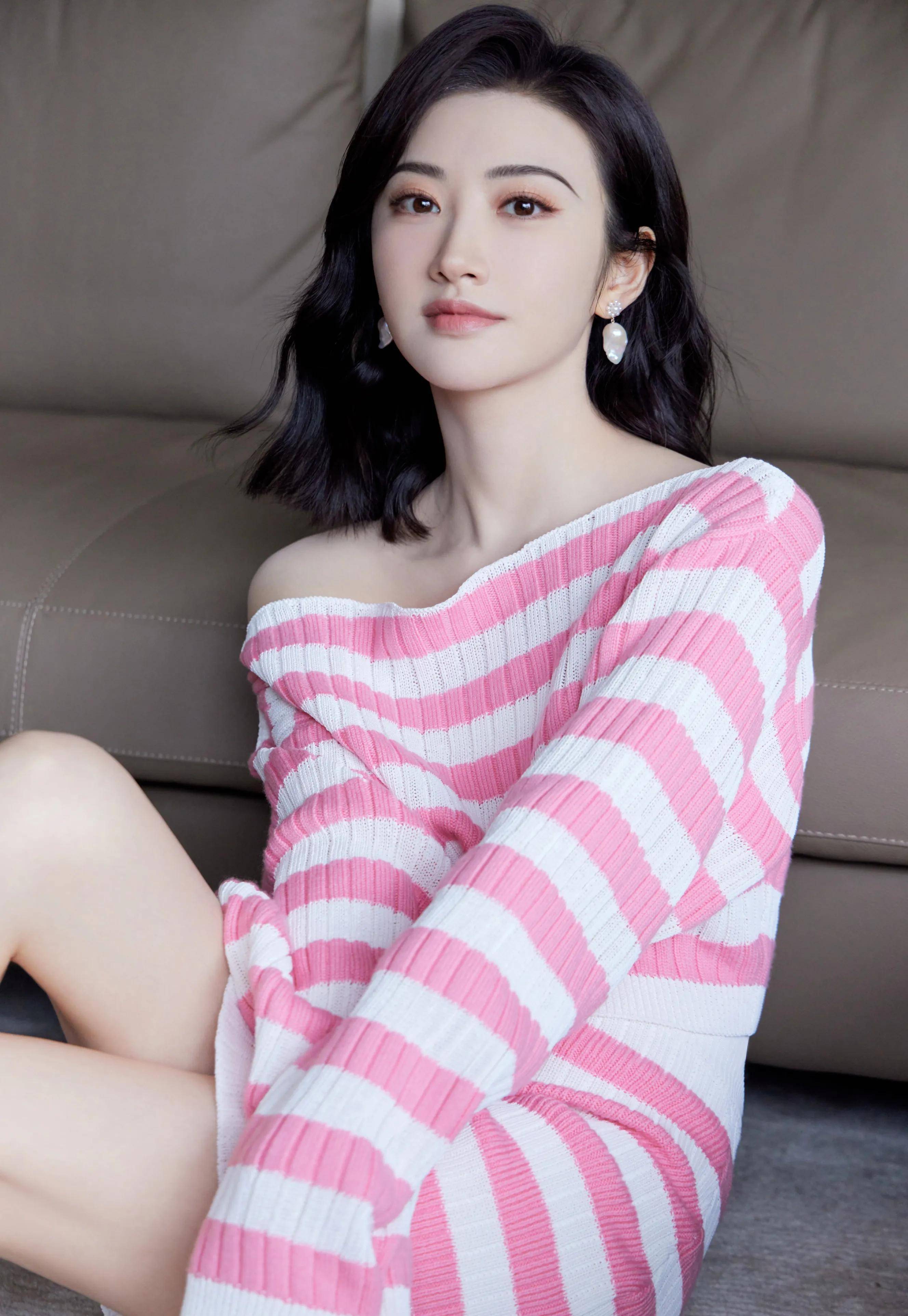 景甜不愧为"姐圈"的颜值典范!_景甜_典范