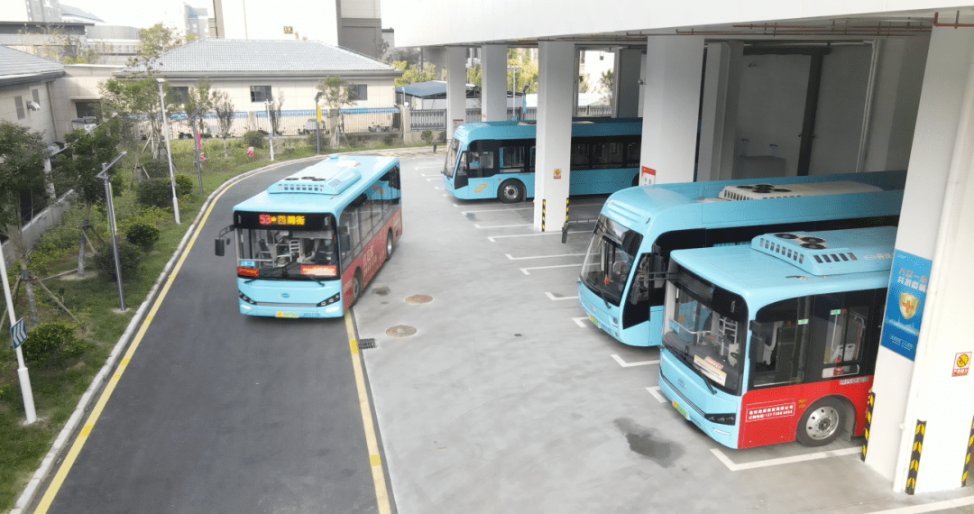 公交快线让徐州群众出行更便捷 | 徐州市首个综合体公交首末站投入