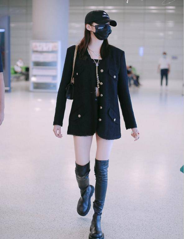 关晓彤腿到底有多细?