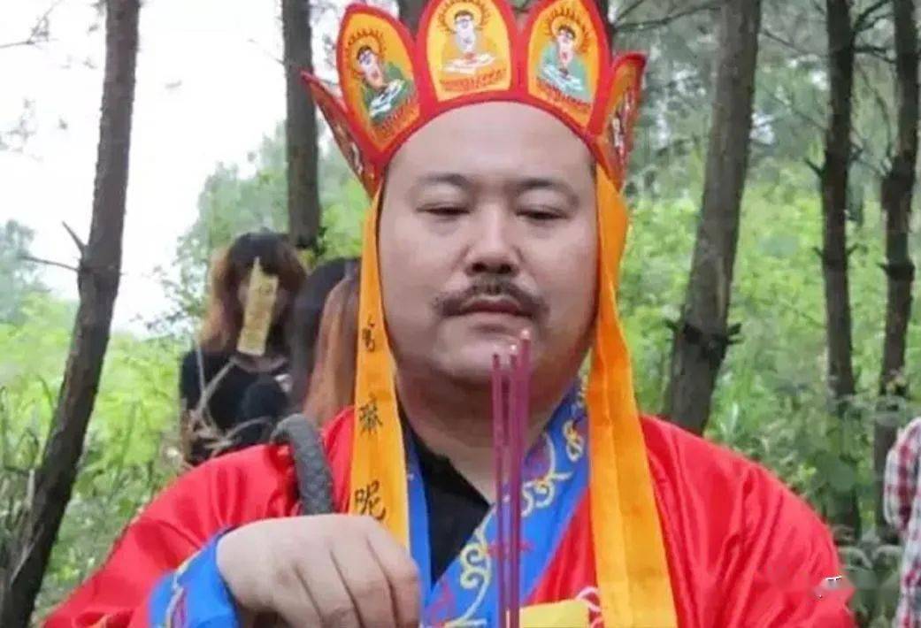 湘西最后一位"赶尸匠",现场演示具体过程,揭开赶尸的神秘面纱_田铁武