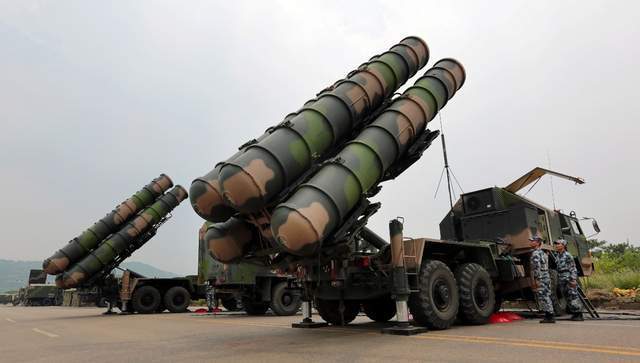 摧毁俄S400，乌军用的手段并不高明，却提醒了买了同款导弹的中国