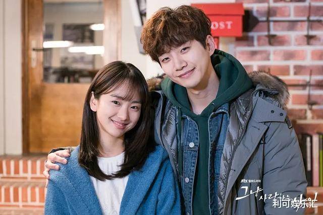 可惜从那以后,元真儿的演技就完全没有了,相反影视资源却出奇的好