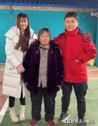 网红姜涛：花200万没娶到妻子，做曲播吃亏严峻，30元老太太雇不起