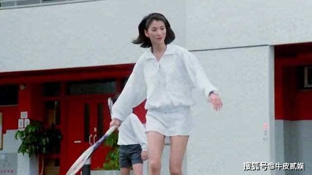 那些年港片女神的风采_港风妆容穿搭风格_港风女神气质