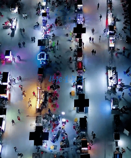 67揭阳仙桥"望江夜市"来了!数百个摊位整齐开摆_网友_市民_经济