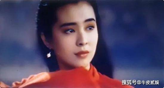 那些年港片女神的风采_港风妆容穿搭风格_港风女神气质