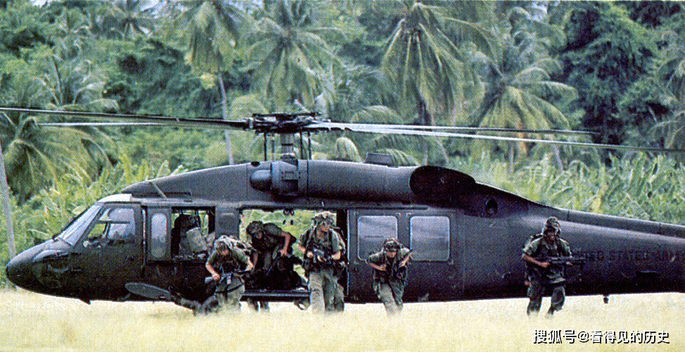 老照片 1983年美军入侵格林纳达 越战后美国的第一次对外军事行动