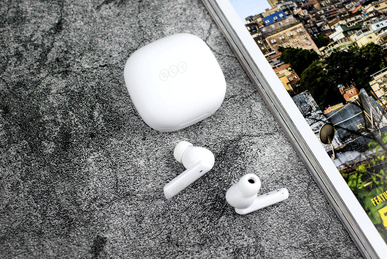 国民性价比蓝牙耳机品牌qcy又出新品 melobuds anc降噪耳机_充电_音乐