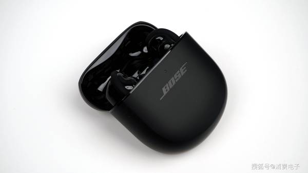 bose降噪对比苹果如何选择（评测 I 降噪旗舰蓝牙耳机再升级！Bose QuietComfort Earbuds II）