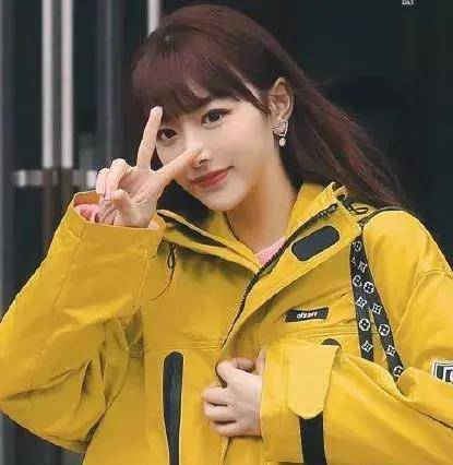 孔雪儿嘉羿:年轻爱豆私生活够乱套的