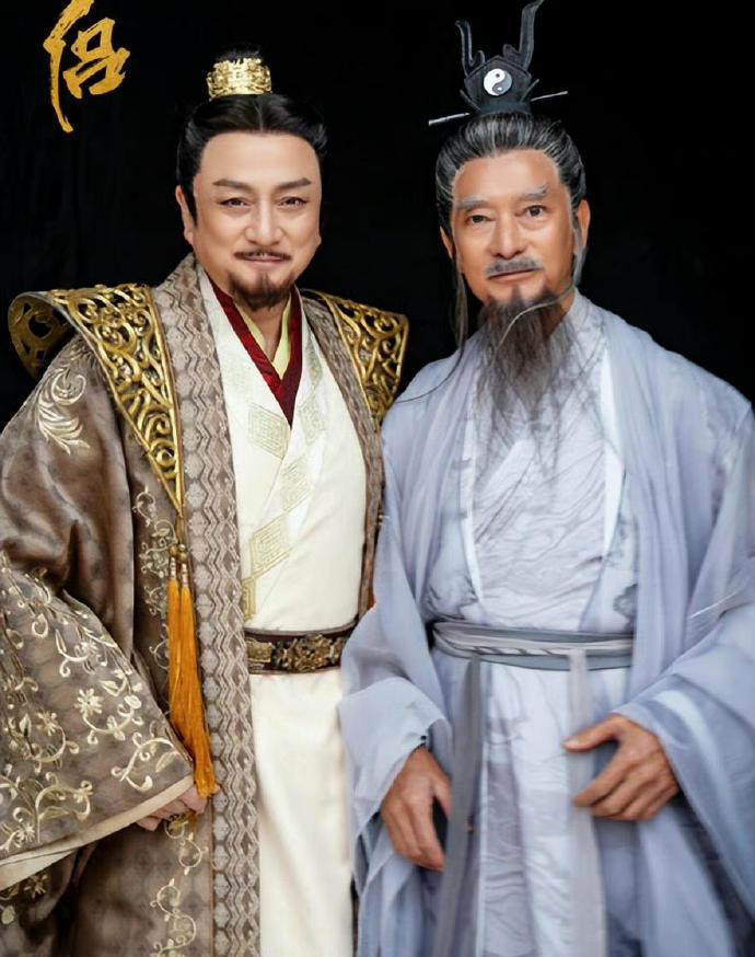 段譽,在劉德華版《神鵰俠侶》中扮演霍都的湯鎮業也出演了這部電影