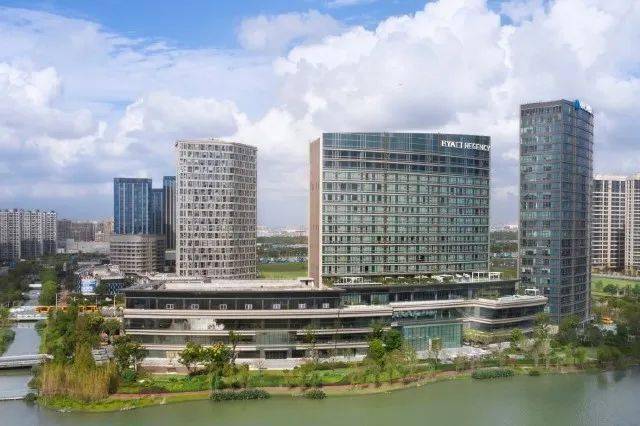 虹口可抢上海松江凯悦酒店999元度假套餐,住湖景房含行政礼遇_客房