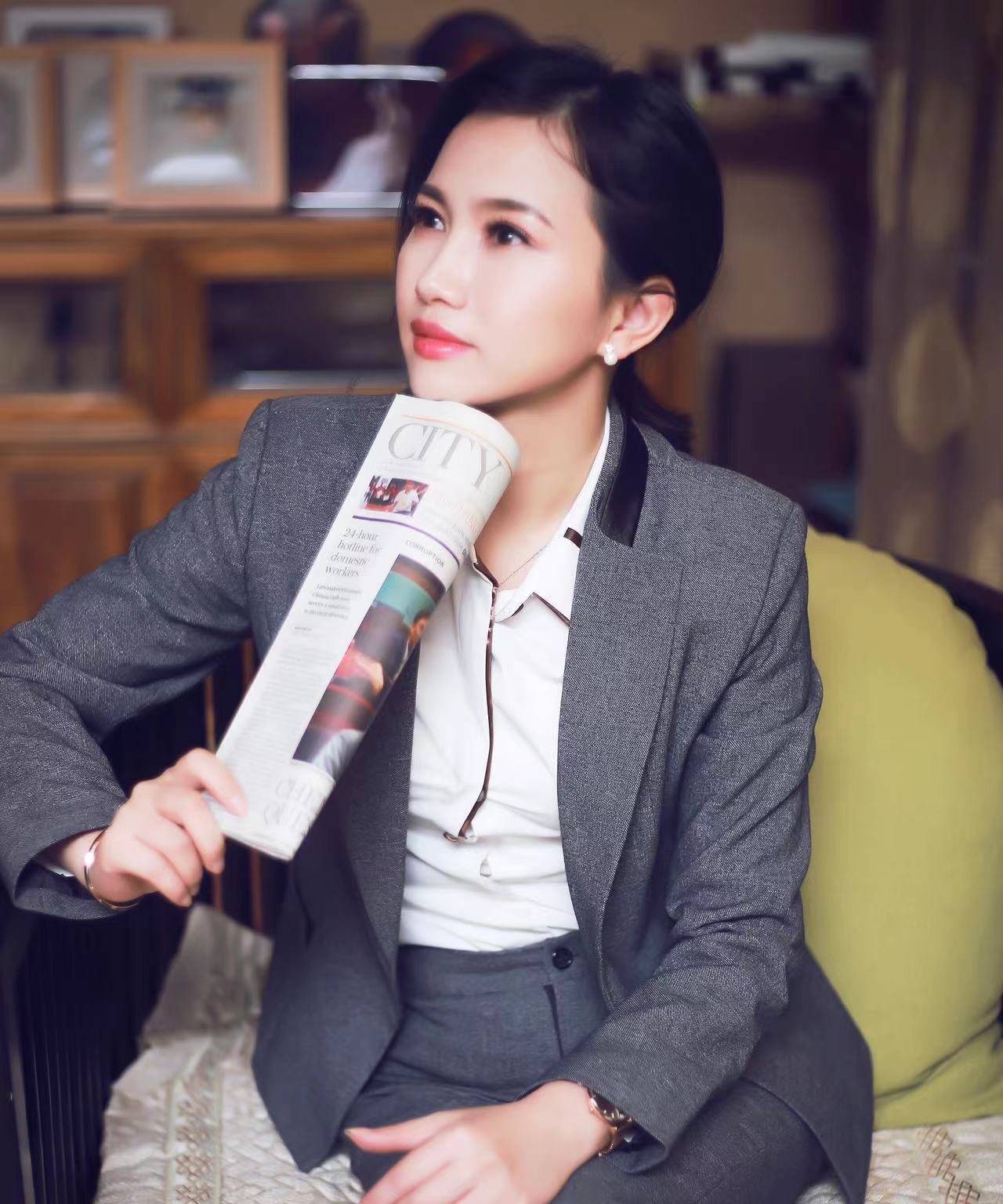 财经美女主播骆晓亦看好大湾区的互联互通机遇
