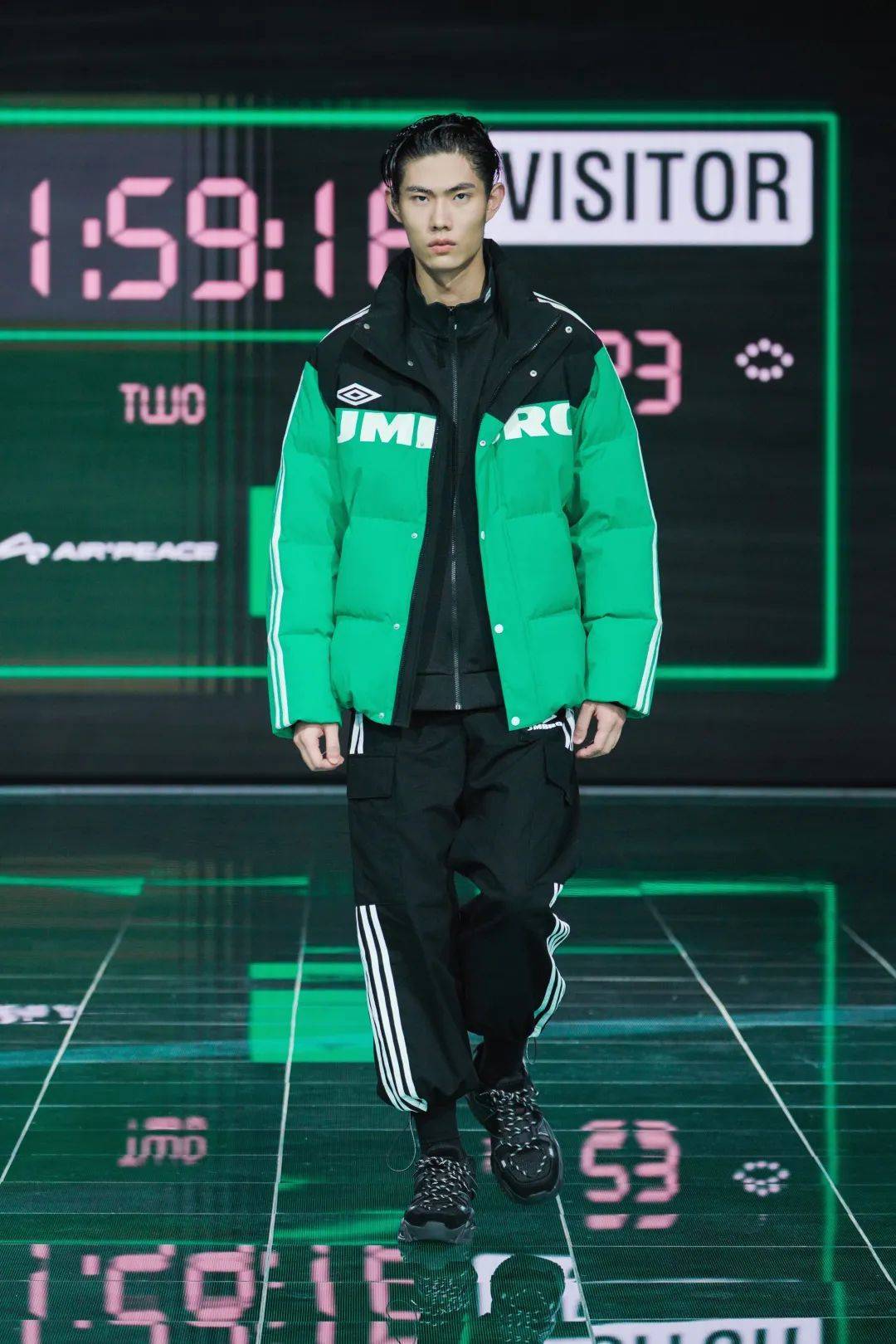 比专业更专业,王明峰:品类深耕,聚力创新,太平鸟男装构建存量市场的