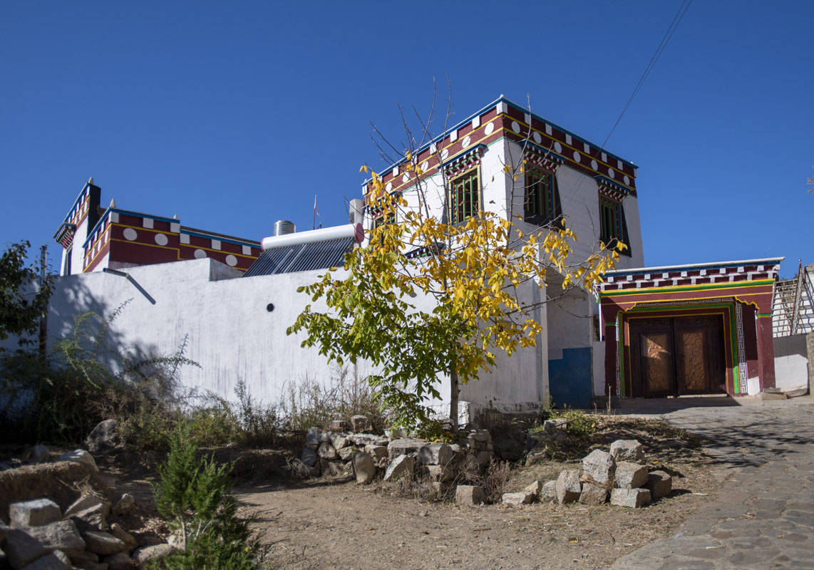 乡城白藏房:遗落在人间的白珍珠_外墙_正方形_建筑