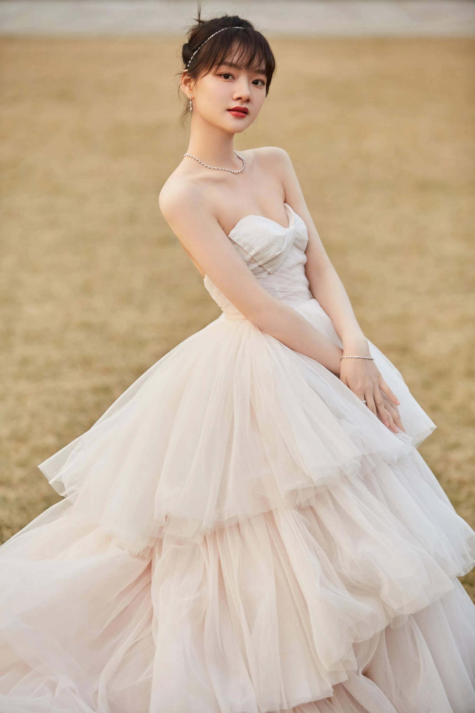 国剧盛典拍摄角度:陈赫182像150,江疏影张碧晨眼睛无神_明星_姐姐