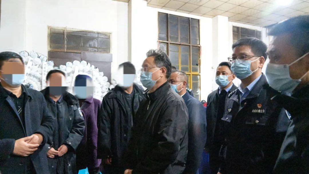 中国禁毒基金会慰问布拖县因公殉职干警家属_四川省_公安部禁毒局