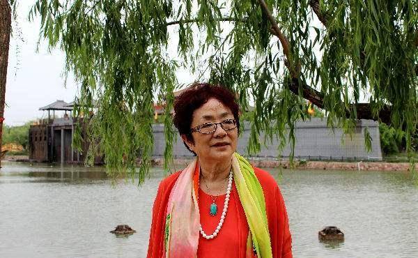 "歌唱家"谢莉斯:50岁患脑梗67岁丧女,今73岁现状如何?