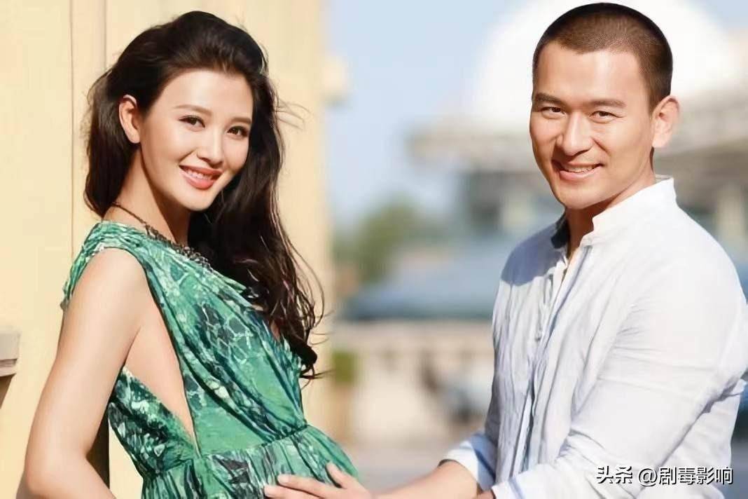 可婚后两个人的矛盾不断升级,最后白庆琳在社交平台晒出徐僧在婚后三