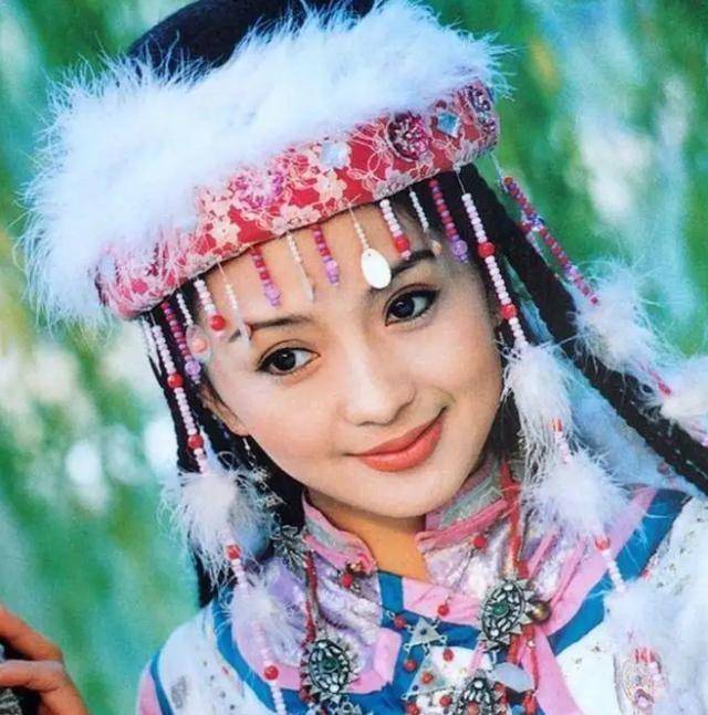 通过鉴定遗骨,揭开了真相,说出来你可能不信_和卓_容妃_乾隆