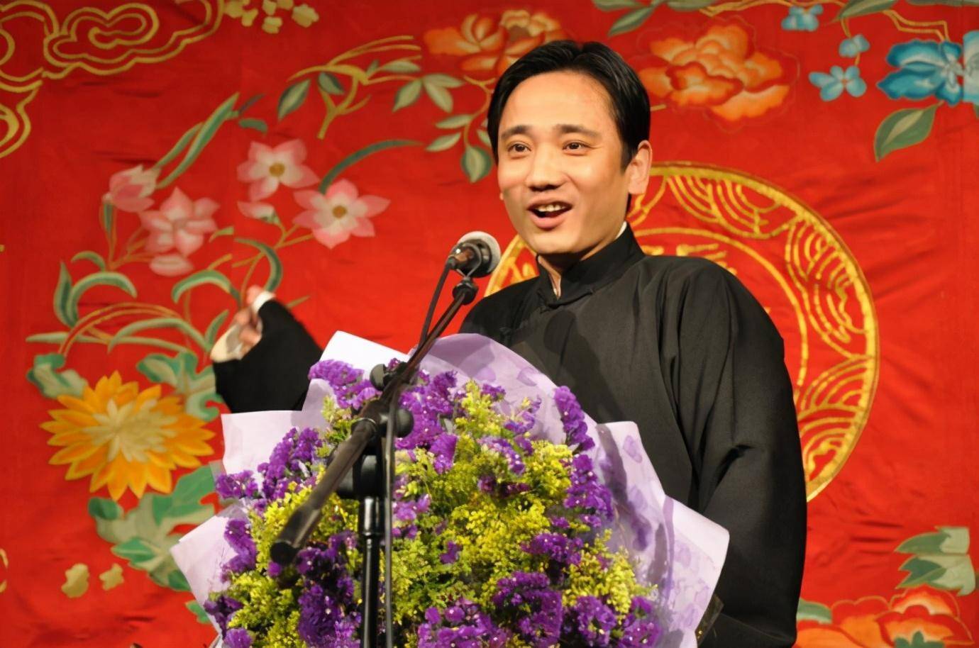 史爱东:德云社的绝户捧,曾因请假而错过走红,网友表示可惜了_岳云鹏