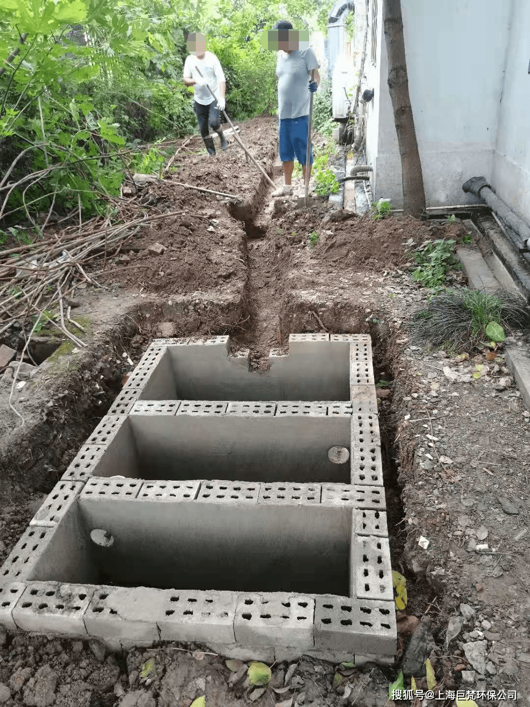 隔油池改造需要注意什么施工程序:隔油池基坑土方开挖→混凝土垫层