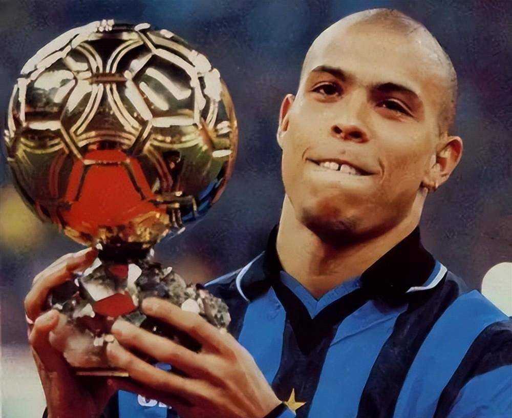 巴西退步的标志——97年开始,每隔两三年诞生金球奖,07年之后呢_世界