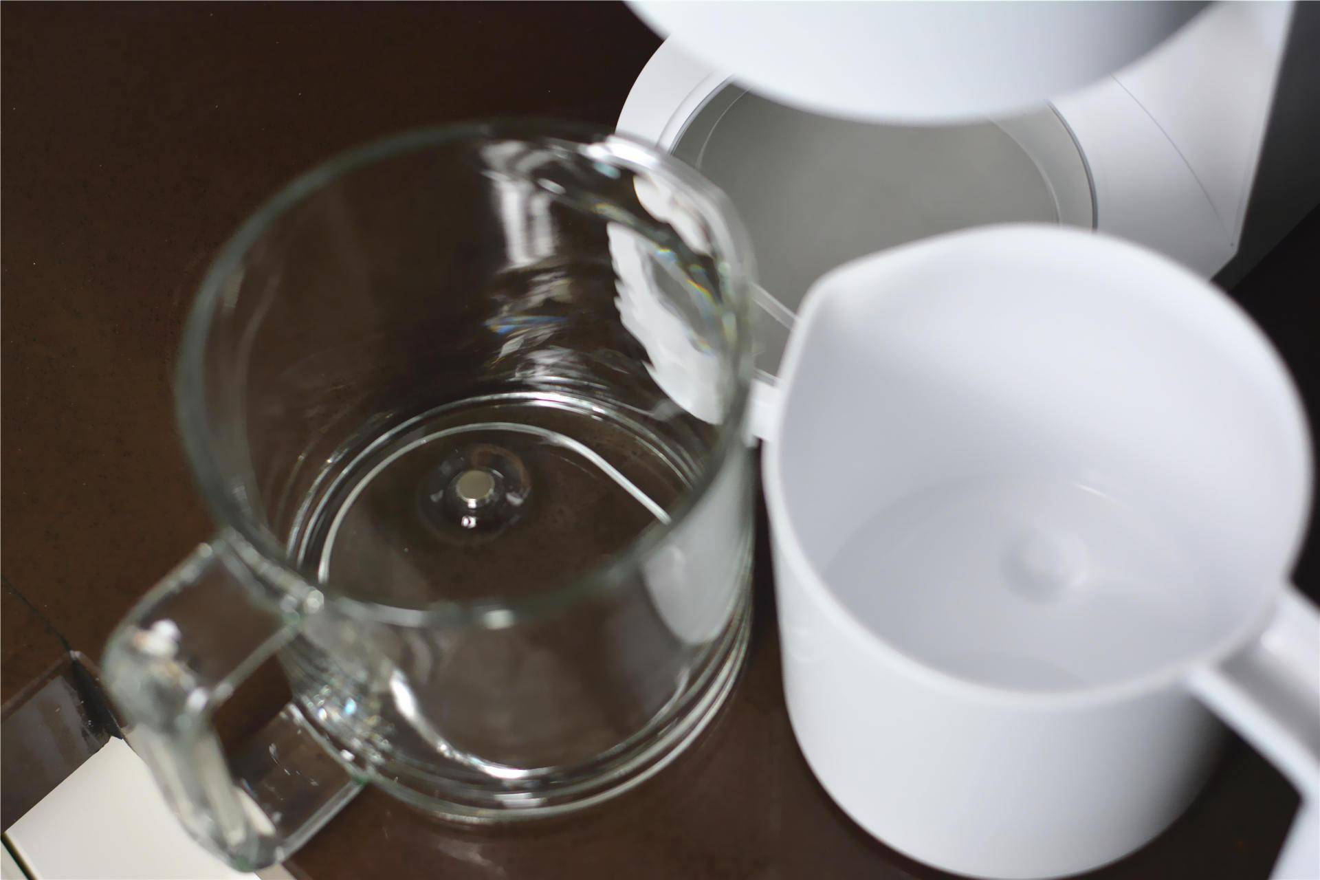 全自动不用手洗,还支持远程控制,小米米家智能破壁料理机评测