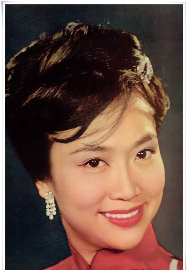 曼波女郎葛兰:香港最红歌舞明星,内地却没多少人认识她_电影_影业公司