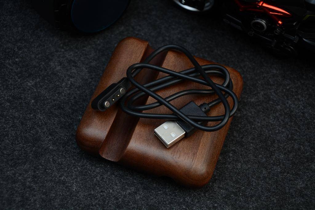 步入中年的80后,健康尤为重要,dido E40S气泵式血压智能手表体验