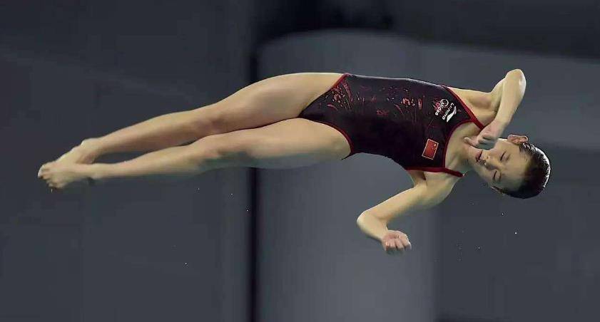 在几十年的发展历史中,中国跳水队诞生了许多优秀的运动员,而赵沁心就