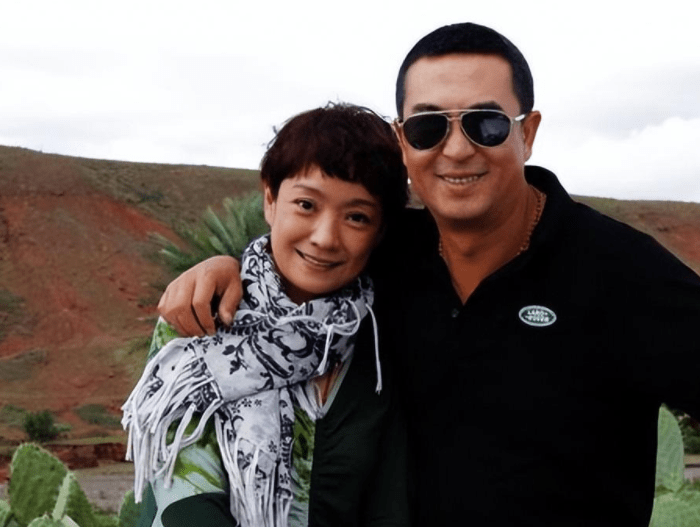 王海燕:嫁给二婚张嘉益,41岁高龄生女,婚姻状况如何了?