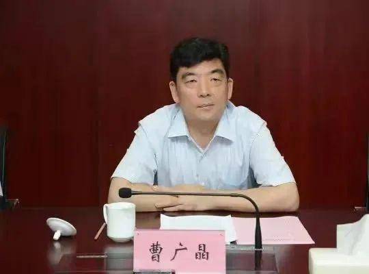 湖北省人民政府原党组成员、副省长曹广晶被逮捕