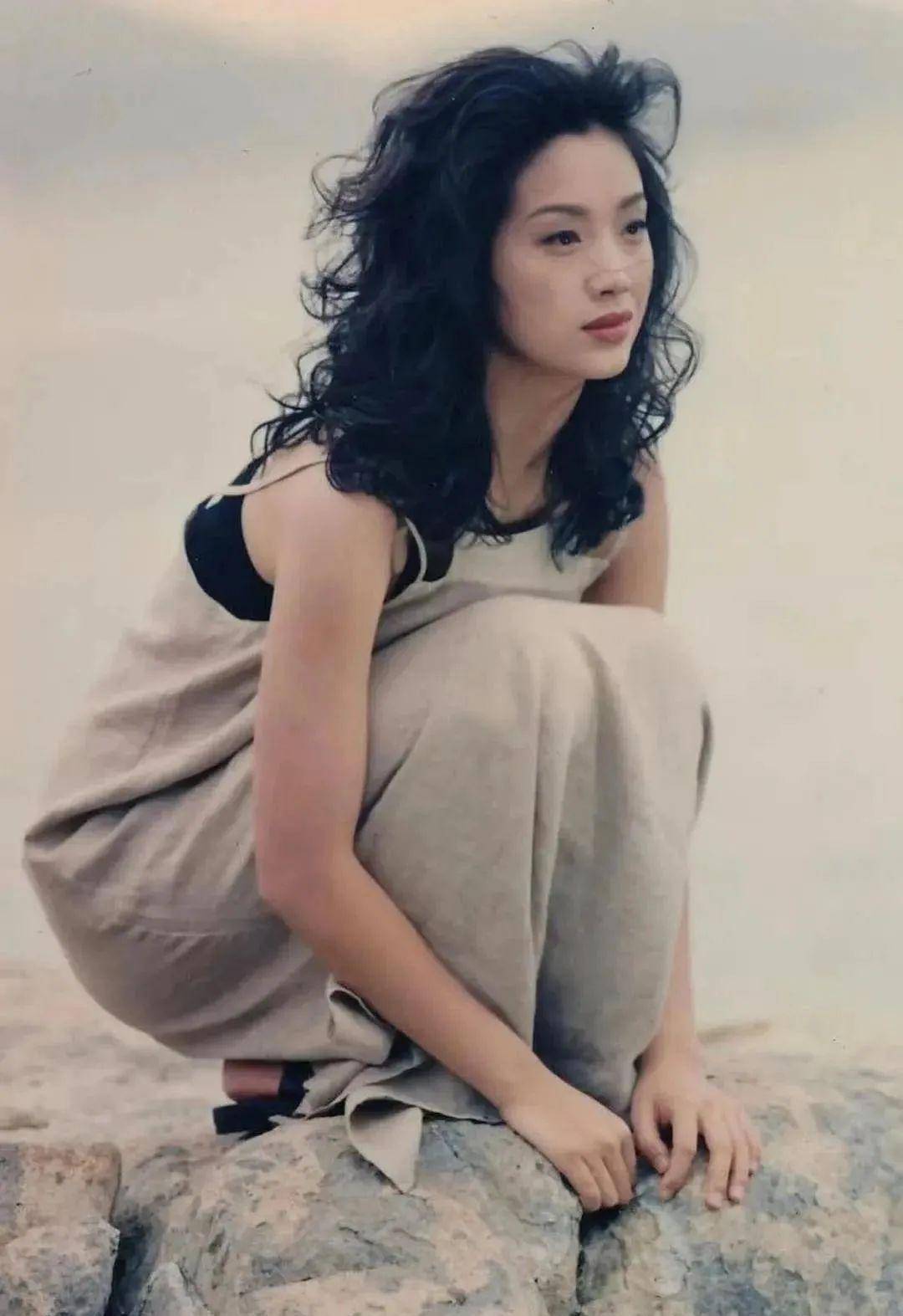 这个春节,我又翻出了李安的家庭三部曲:《饮食男女》,《喜宴》,《推手