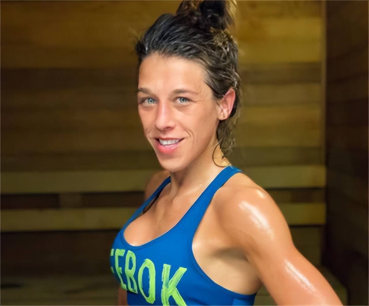 乔安娜_比赛_动作