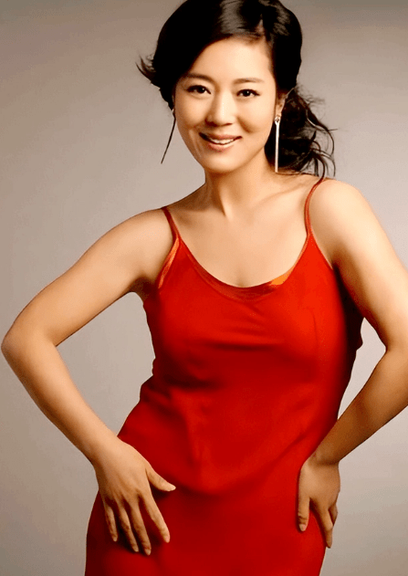 王茜华_沈航_女方