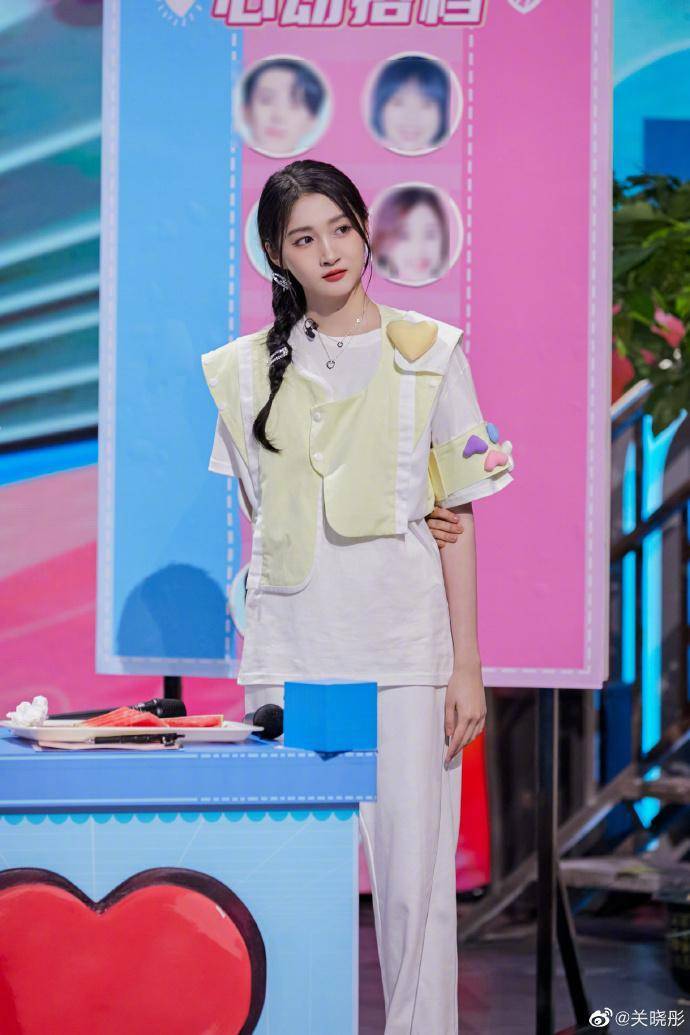 今年9月17日,关晓彤迎来了自己的25岁生日,鹿晗也再次迎来了自己的