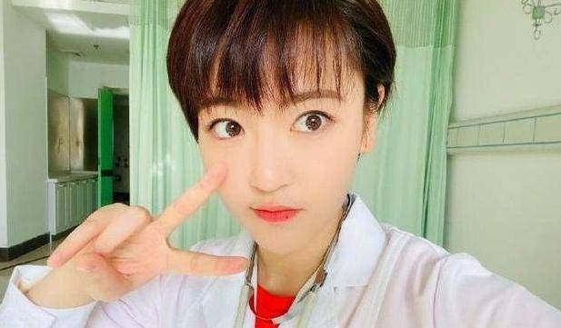 《乡村爱情14》开机,马心怡率先进组,留起长发的小双书记更美了