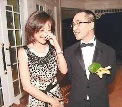何猷龙_罗秀茵_豪门