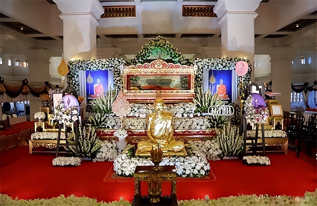 火车站死人大师超度-普通人如何超度亲人亡灵