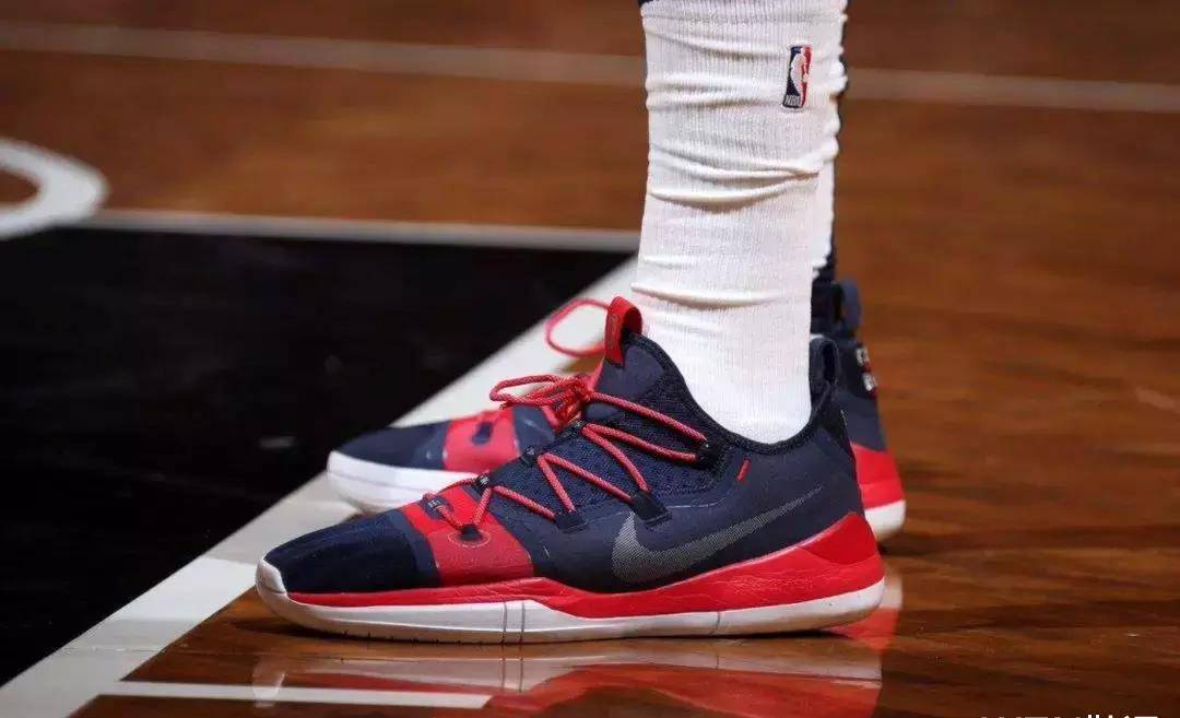 盘点科比退役之后的篮球鞋_kober_nxt_系列
