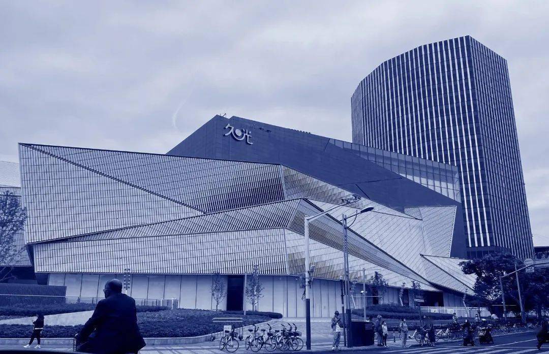 谢培河 x 小大董上海店 | 先锋手法,魔幻冷调_空间_情绪_状态