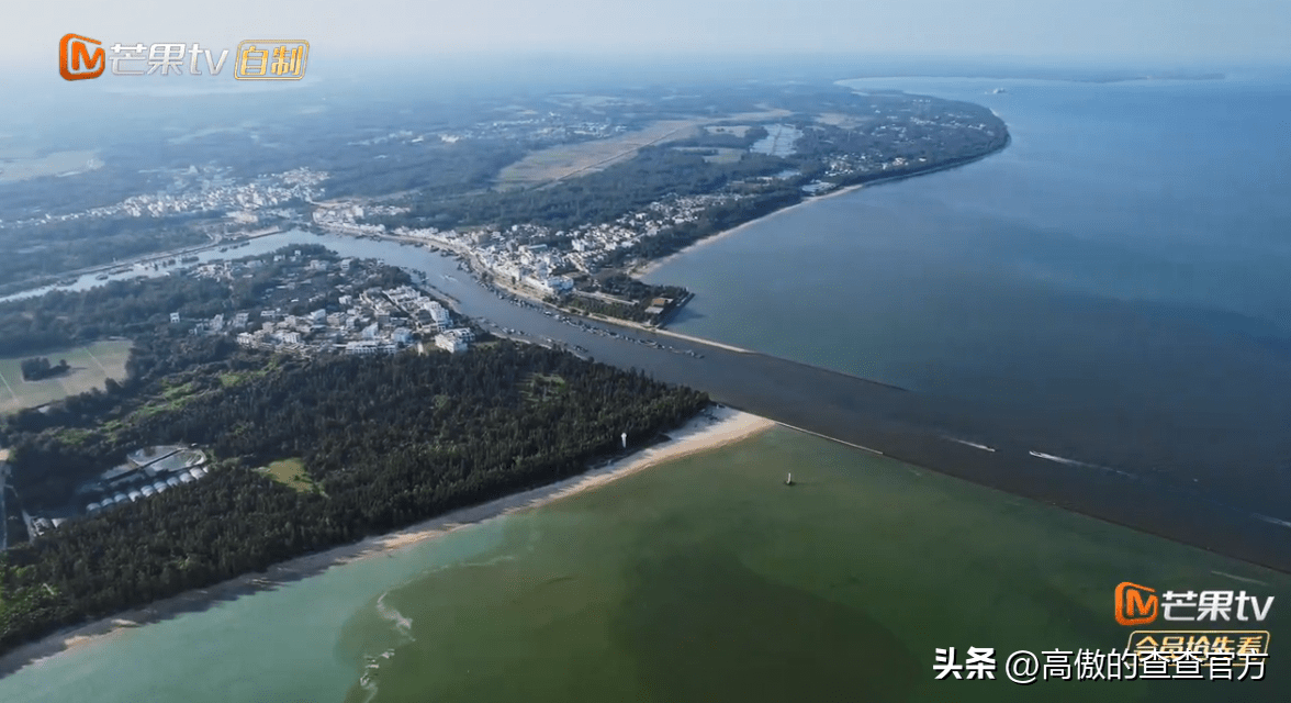 于文文率领浪姐成员开餐厅，低估海南的气候，开业第一天遇狂风雨