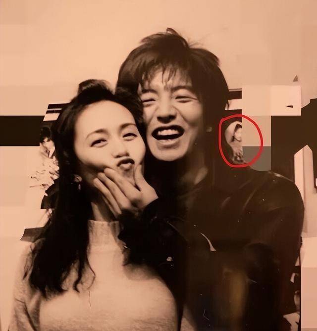 2000年,木村拓哉宣布和大2岁工藤静香结婚,不被看好却恩爱至今_婚姻