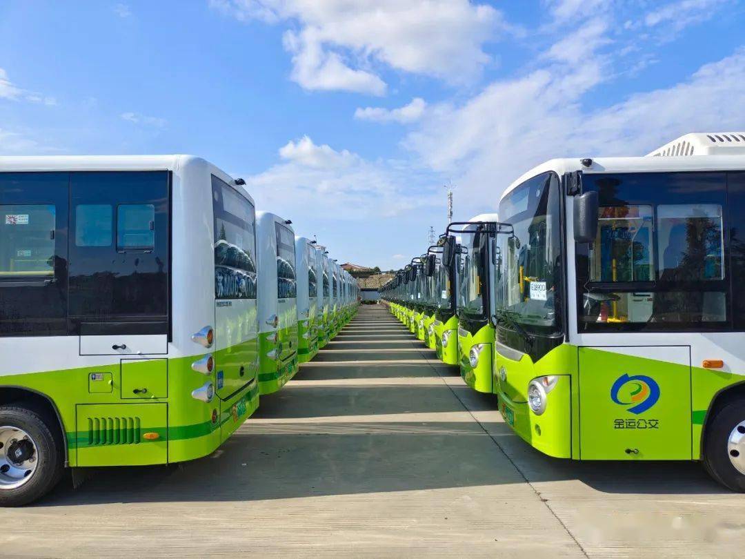 姜堰火车站至冯甸831路 姜堰汽车站至蒋垛盐大村832路 姜堰城东公交