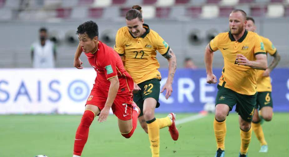 国足备战澳大利亚赛前训练!